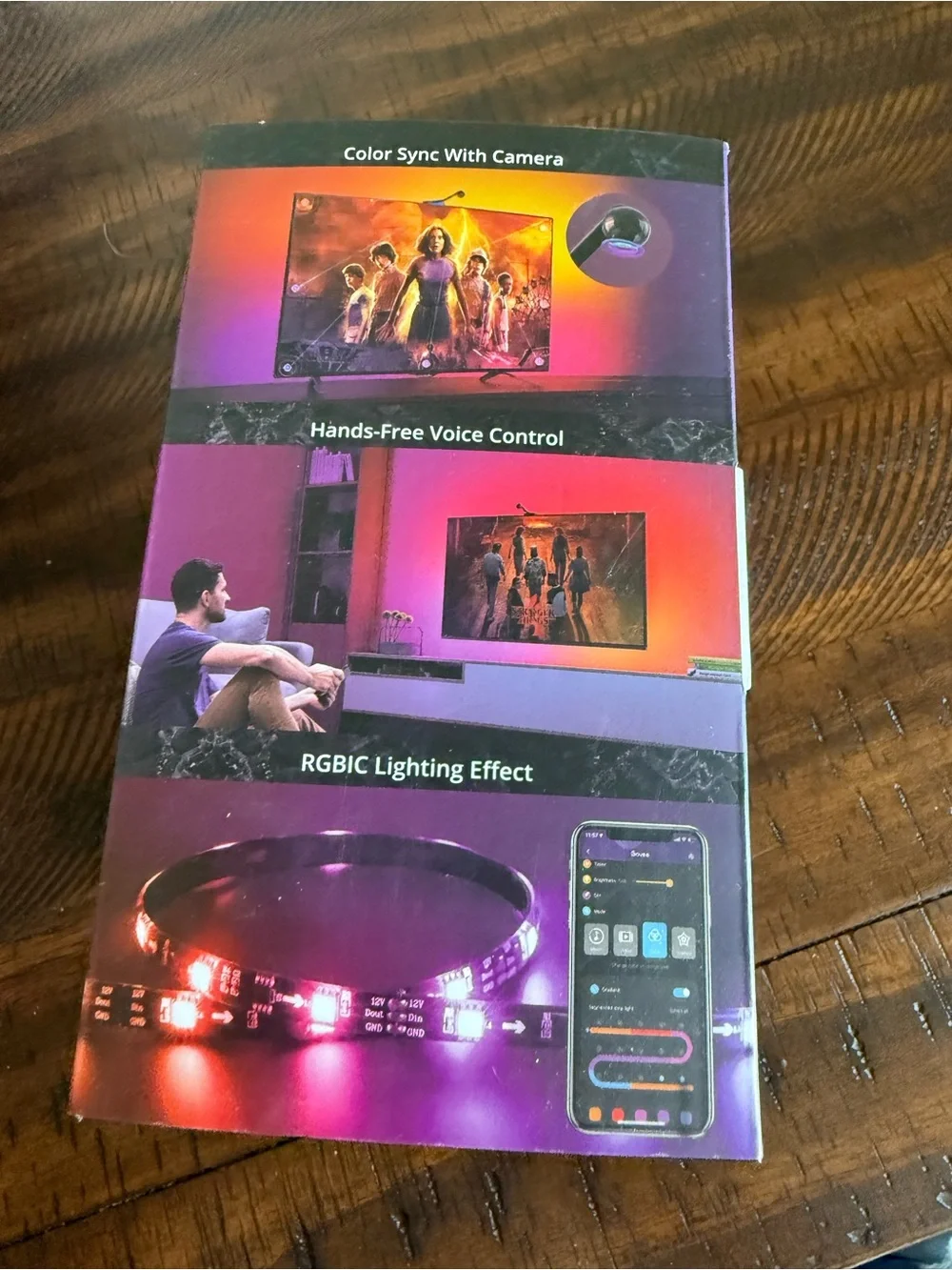 Govee RGBIC TV Backlight with Camera - Black